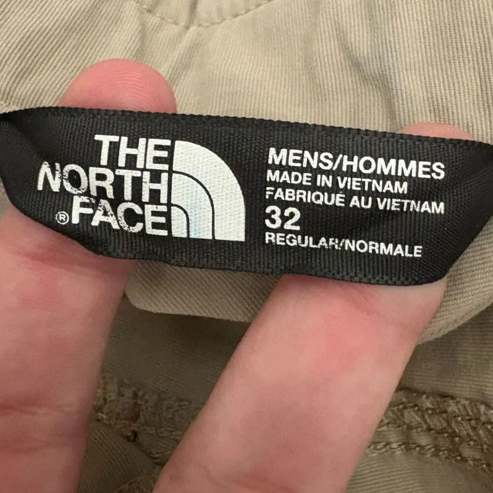 The North Face‎ Paramount Horizon Cargo Shorts Tan Nylon Belted Gorpcore Size 32
